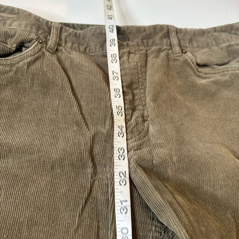 Ann Taylor Loft Original Bootcut Corduroy Pants in Olive size 12